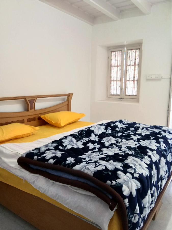 Mohraj Home Stay Bhowali エクステリア 写真