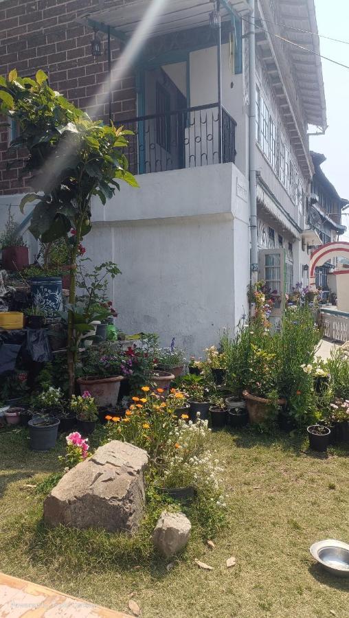 Mohraj Home Stay Bhowali エクステリア 写真